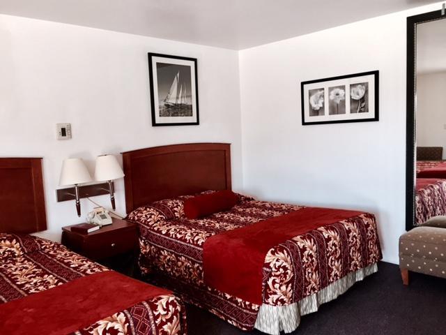 Maple Inn And Suites Los Banos Εξωτερικό φωτογραφία